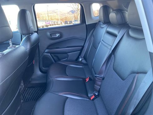 Certified 2020 Jeep Compass Trailhawk w/ Cold Weather Group image 17