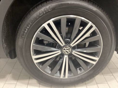 Certified 2024 Volkswagen Tiguan Wolfsburg Edition AWD/4WD image 24