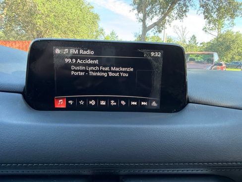 Used 2019 MAZDA CX-5 Touring FWD image 26