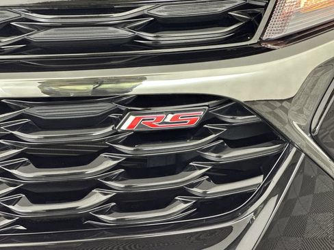 Used 2025 Chevrolet Trax RS w/ Driver Confidence Package FWD image 32