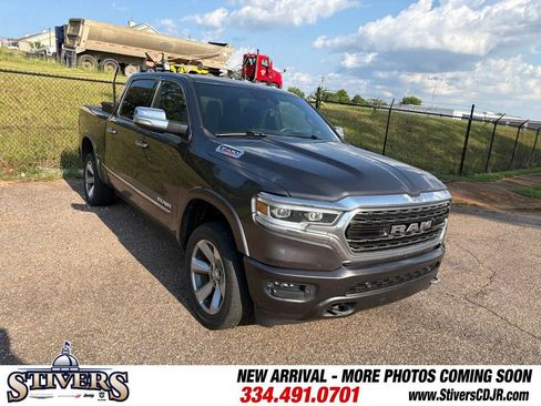 Used 2021 RAM 1500 Limited AWD/4WD image 1