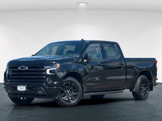 Used 2024 Chevrolet Silverado 1500 High Country w/ Midnight Edition AWD/4WD video 1