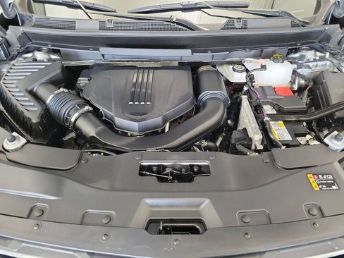 Certified 2026 Chevrolet Traverse LT AWD/4WD image 24