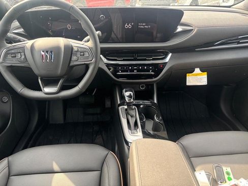 New 2026 Buick Envista Avenir FWD image 6