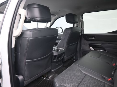 Used 2023 Toyota Tundra Limited AWD/4WD image 10