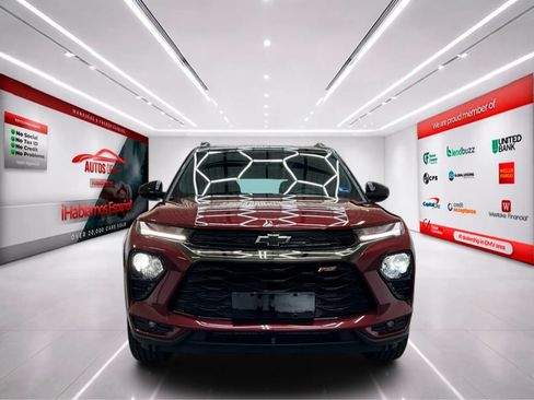 Used 2022 Chevrolet TrailBlazer RS AWD/4WD image 2