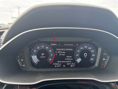 Used 2022 Audi Q3 2.0T Premium Plus w/ Premium Plus Package AWD/4WD image 1
