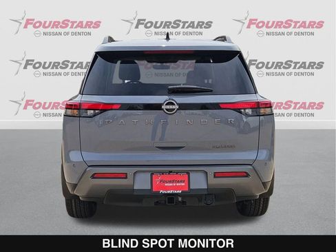 New 2026 Nissan Pathfinder Platinum image 5