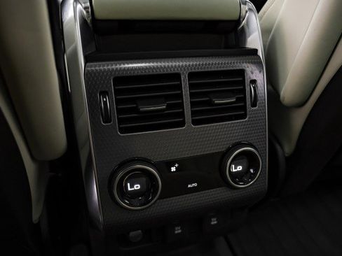 Used 2019 Land Rover Range Rover Sport Supercharged image 36