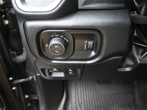 Used 2022 RAM 1500 Big Horn image 33