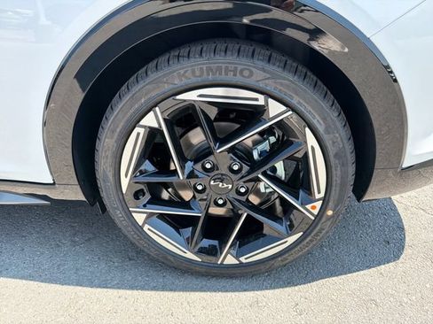 New 2026 Kia K4 GT-Line w/ GT-Line Premium Package FWD image 26
