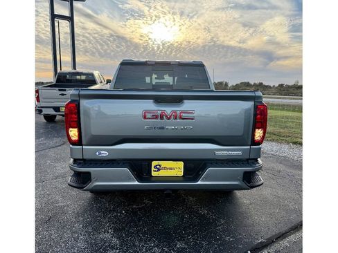 New 2026 GMC Sierra 1500 Elevation w/ Elevation Premium Package AWD/4WD image 3