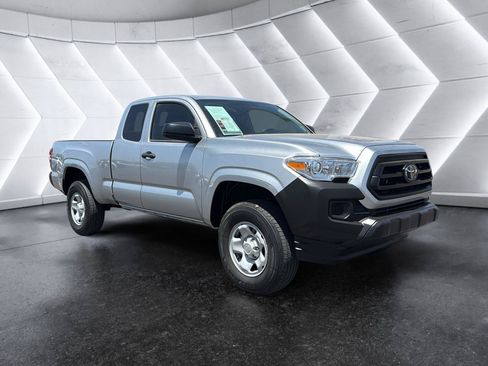 Used 2023 Toyota Tacoma SR AWD/4WD image 1