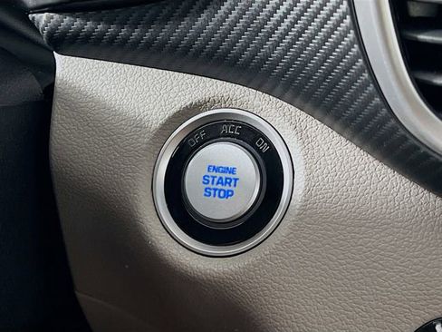 Used 2021 Hyundai Tucson Sport image 16