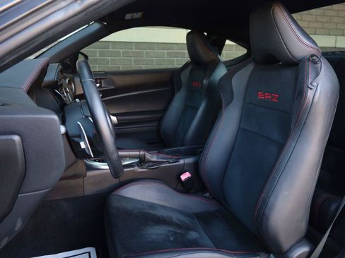 Used 2018 Subaru BRZ Limited w/ Popular Package #2 RWD image 16