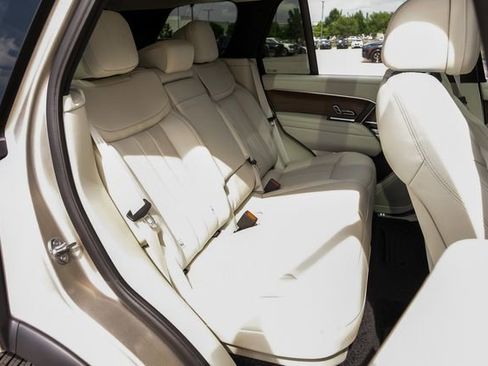New 2026 Land Rover Range Rover SE AWD/4WD image 45