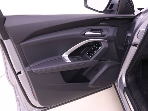 New 2025 Audi Q5 Premium Plus image 11