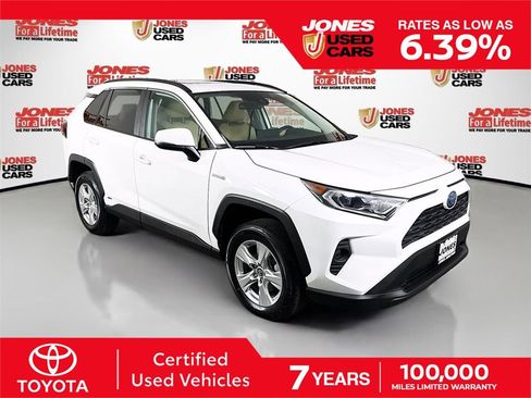 Certified 2020 Toyota RAV4 XLE w/ All Weather Liner Package image 1