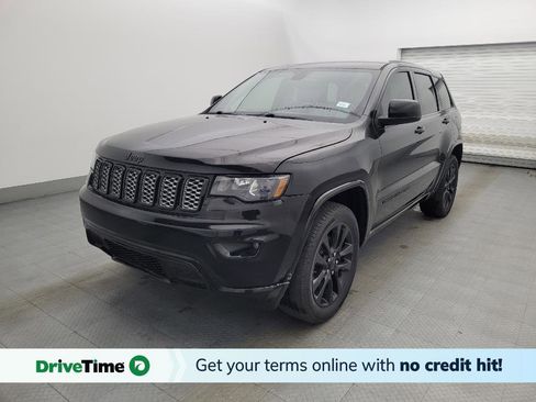 Used 2019 Jeep Grand Cherokee Altitude RWD image 1