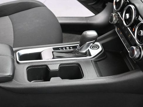 Used 2024 Nissan Sentra SV FWD image 31
