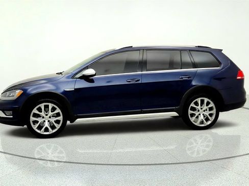 Used 2017 Volkswagen Golf Alltrack SEL AWD/4WD image 8
