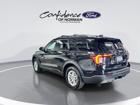 New 2026 Ford Explorer Active w/ Active Comfort Package RWD image 6