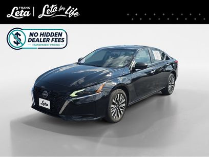 Used 2024 Nissan Altima 2.5 SV