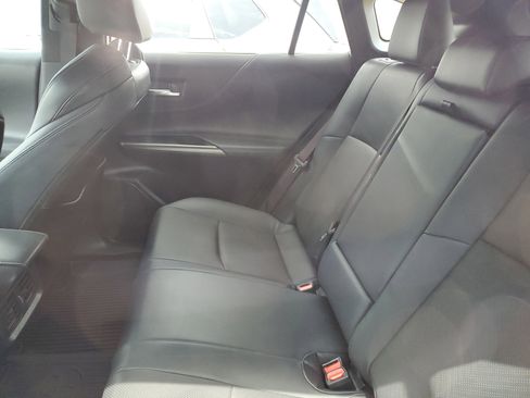 Used 2024 Toyota Venza Limited AWD/4WD image 9