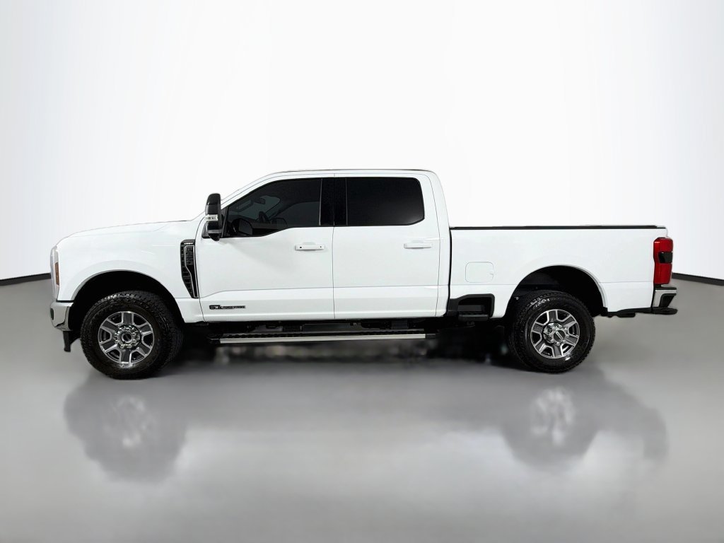 Used 2025 Ford F350 Lariat AWD/4WD image 8