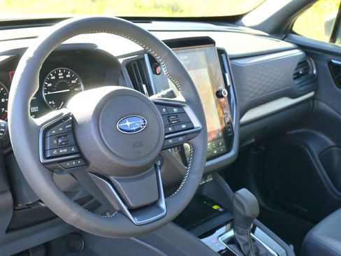 Used 2025 Subaru Forester Limited image 25