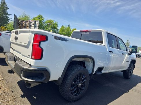 New 2026 Chevrolet Silverado 2500 LT w/ Trail Boss Package AWD/4WD image 2