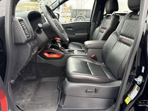 Used 2023 Nissan Frontier PRO-4X w/ Pro-4X Premium Package image 29