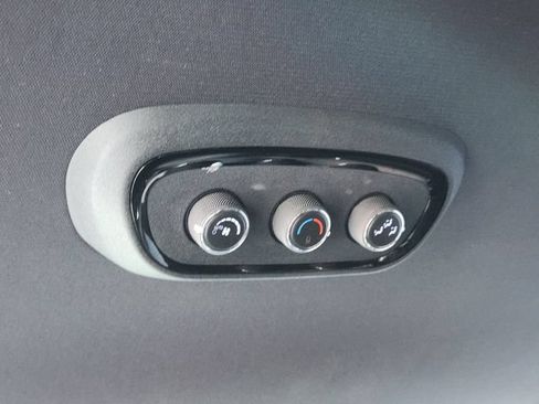 Used 2022 Dodge Durango GT RWD image 22