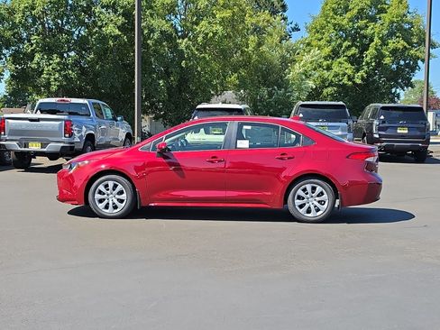 New 2026 Toyota Corolla LE FWD image 6