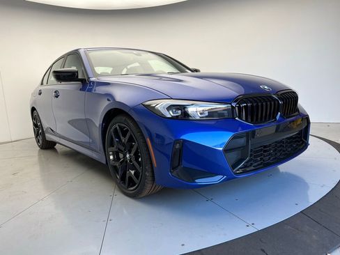 New 2026 BMW 330i Sedan w/ M Sport Package RWD image 2