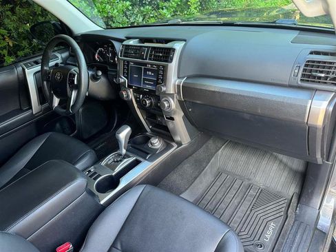 Used 2022 Toyota 4Runner TRD Sport w/ Technology Package AWD/4WD image 25