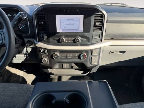 Used 2022 Ford F150 XLT w/ Trailer Tow Package AWD/4WD image 11