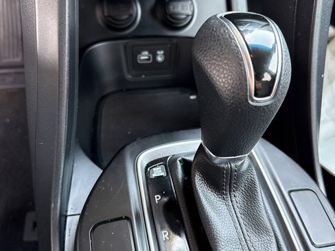 Used 2018 Hyundai Santa Fe Sport image 12