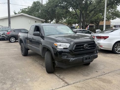 Used 2022 Toyota Tacoma SR w/ SX Package RWD image 3