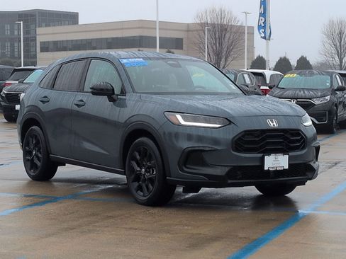 Used 2024 Honda HR-V Sport image 4