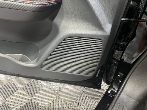 New 2026 Nissan Kicks SR w/ SR Premium Package FWD image 27