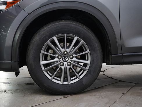 Used 2020 MAZDA CX-5 Touring FWD image 31