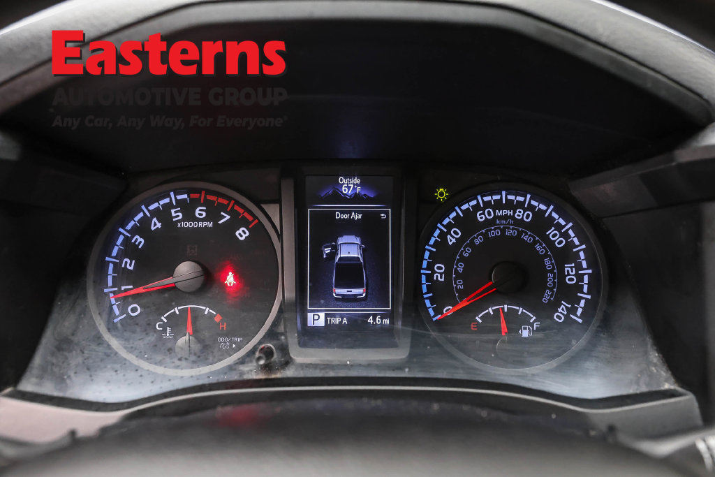 Used 2021 Toyota Tacoma SR RWD image 18