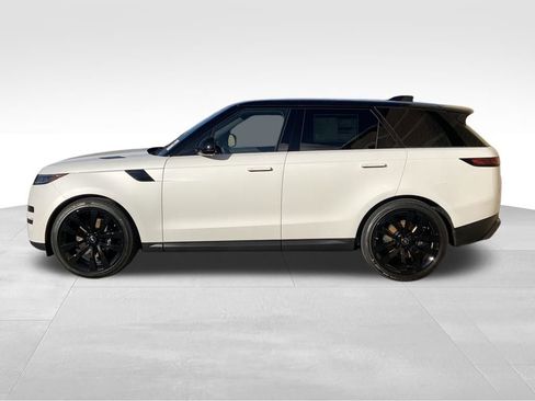 New 2025 Land Rover Range Rover Sport SE image 4