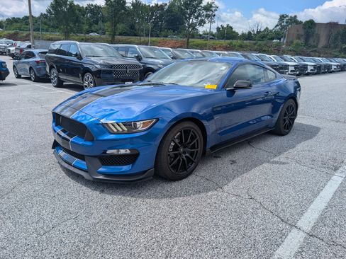Certified 2017 Ford Mustang Shelby GT350 w/ Electronics Package RWD image 2
