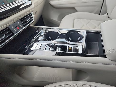 New 2026 Volkswagen Atlas SE image 20