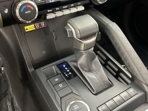 Used 2024 Toyota Tacoma SR5 RWD image 15