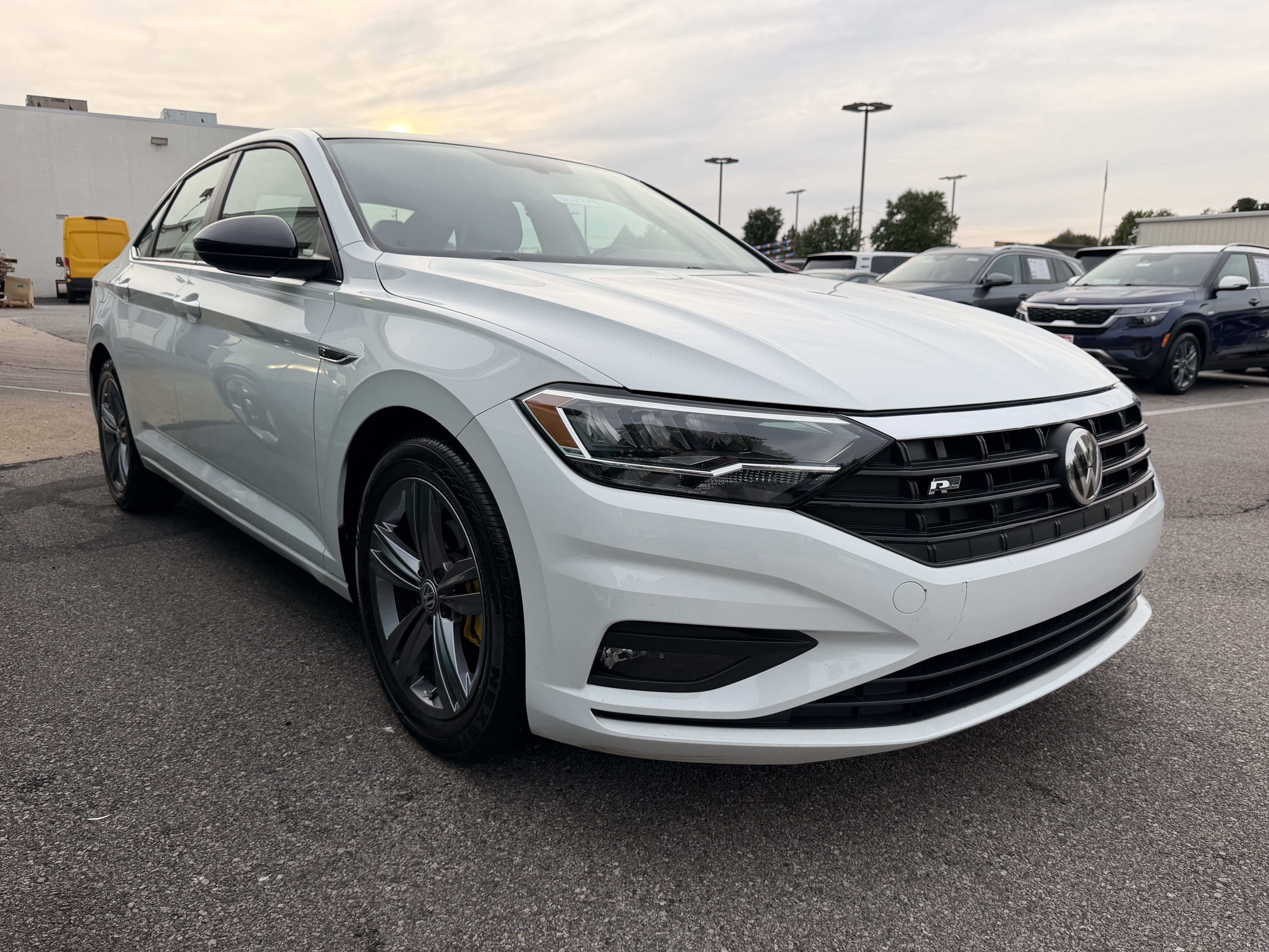 Used 2021 Volkswagen Jetta R-Line FWD image 21