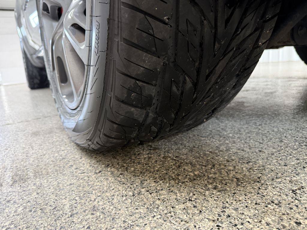 Used 2015 Jeep Grand Cherokee SRT AWD/4WD image 43