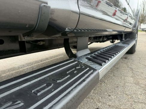 Used 2019 Ford F350 Lariat w/ Lariat Value Package image 11
